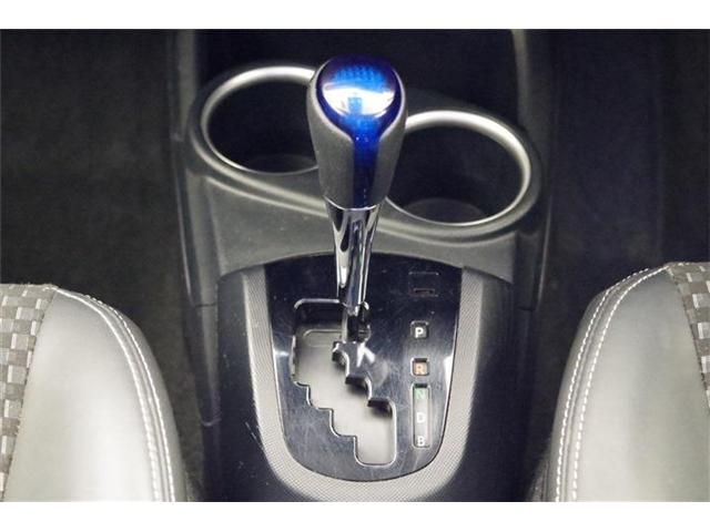 Toyota AQUA 2018-03 28519-10