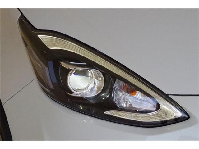 Toyota AQUA 2018-03 28519-25