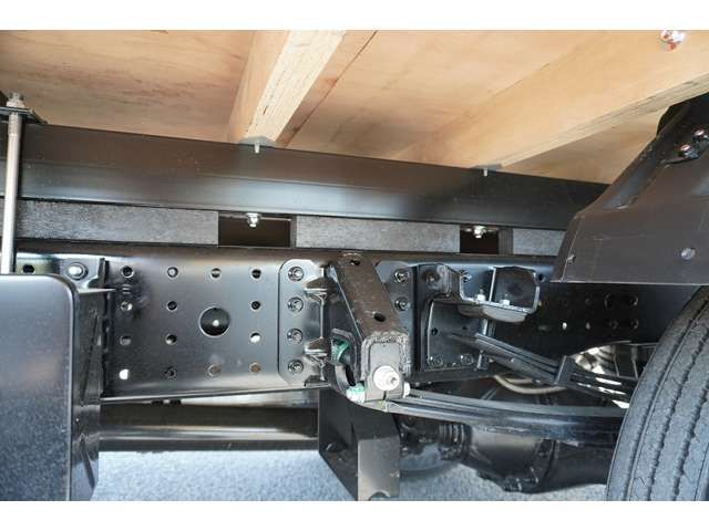 Mitsubishi CANTER 2023-03 1964-9