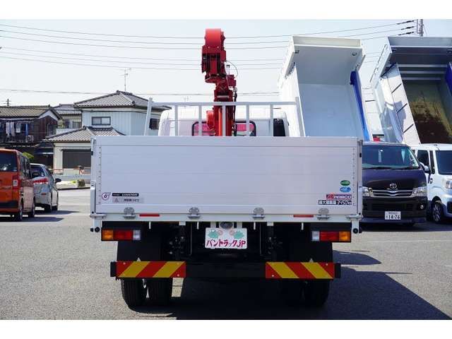 Mitsubishi CANTER 2023-03 1964-3