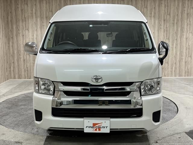Toyota HIACE WAGON 2019-03 188640-1