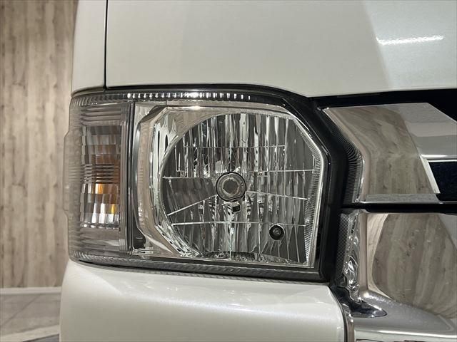 Toyota HIACE WAGON 2019-03 188640-8