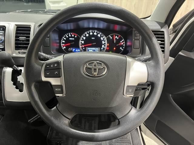 Toyota HIACE WAGON 2019-03 188640-25