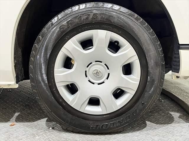 Toyota HIACE WAGON 2019-03 188640-14