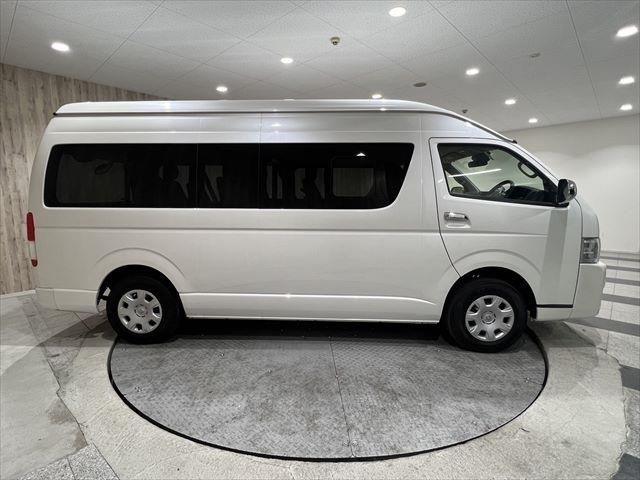 Toyota HIACE WAGON 2019-03 188640-3