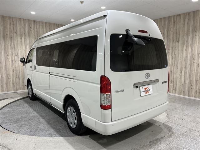 Toyota HIACE WAGON 2019-03 188640-6