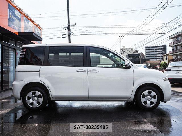 Toyota SIENTA 2010-03 394029-10