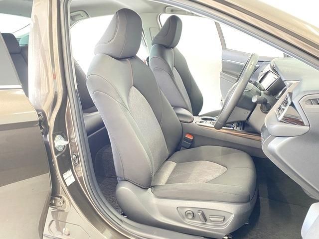 Toyota CAMRY HYBRID 2017-07 23269-7