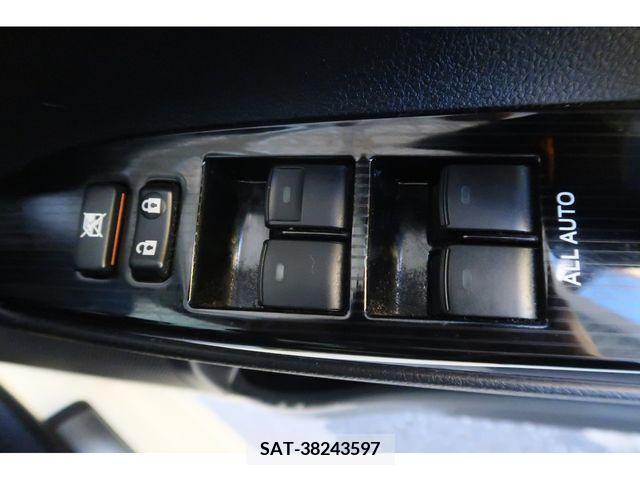 Toyota MARK X 2015-05 210943-12