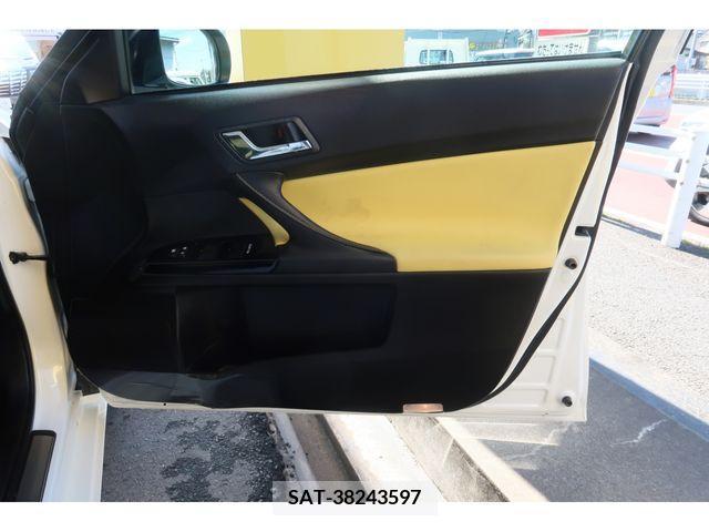 Toyota MARK X 2015-05 210943-19
