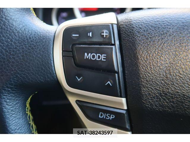 Toyota MARK X 2015-05 210943-10