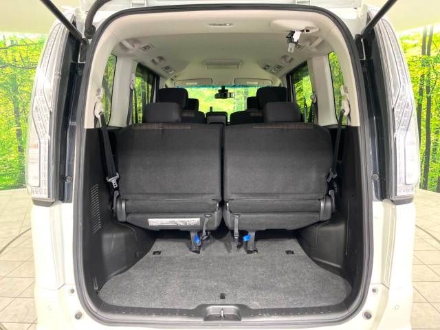 Nissan SERENA 2013-12 182318-10