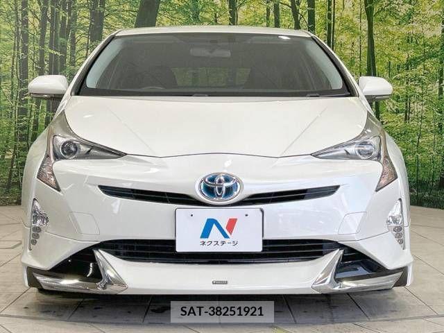 Toyota PRIUS 2016-04 282940-14