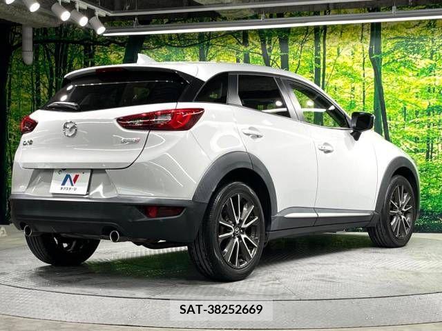 Mazda CX-3 2015-06 220034-17