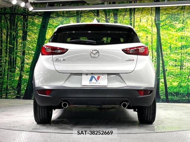 Mazda CX-3 2015-06 220034-15