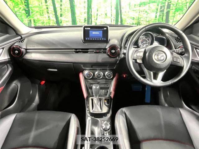 Mazda CX-3 2015-06 220034-1