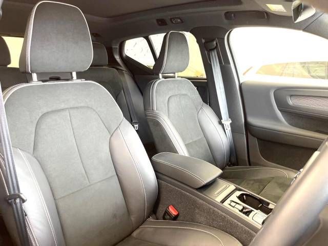 Volvo XC40 2021-09 11995-13