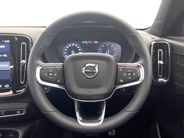 Volvo XC40 2021-09 11995-9