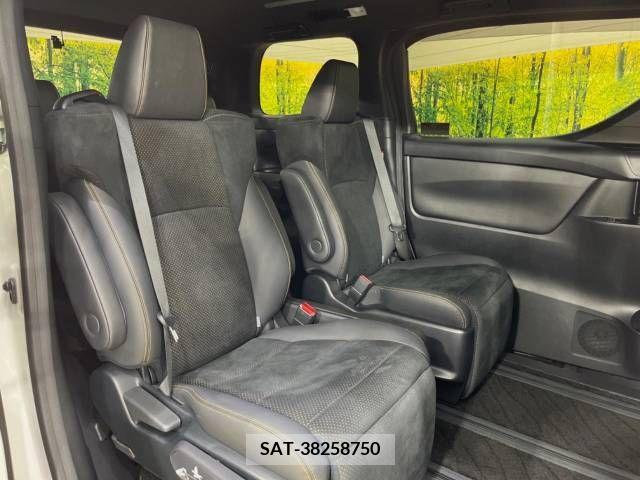 Toyota ALPHARD 2021-09 281048-9