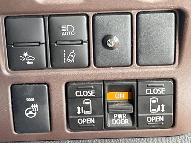 Toyota ESQUIRE 2018-04 27045-5