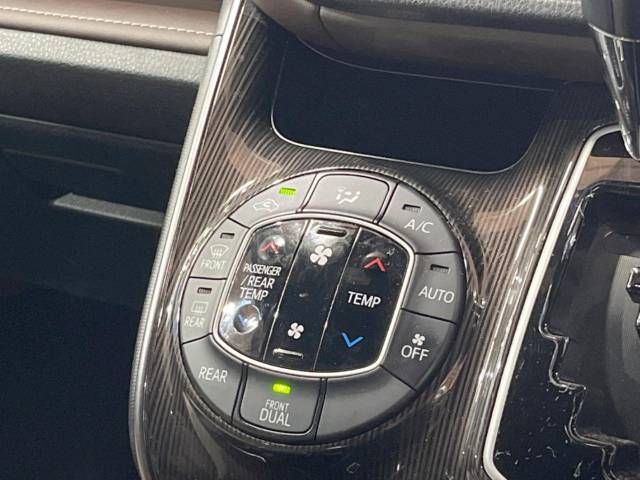 Toyota ESQUIRE 2018-04 27045-7
