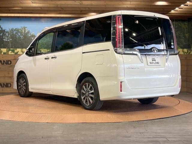 Toyota ESQUIRE 2018-04 27045-17