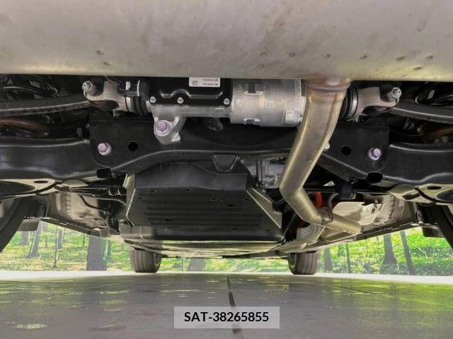 Toyota CROWN 2023-06 343370-19