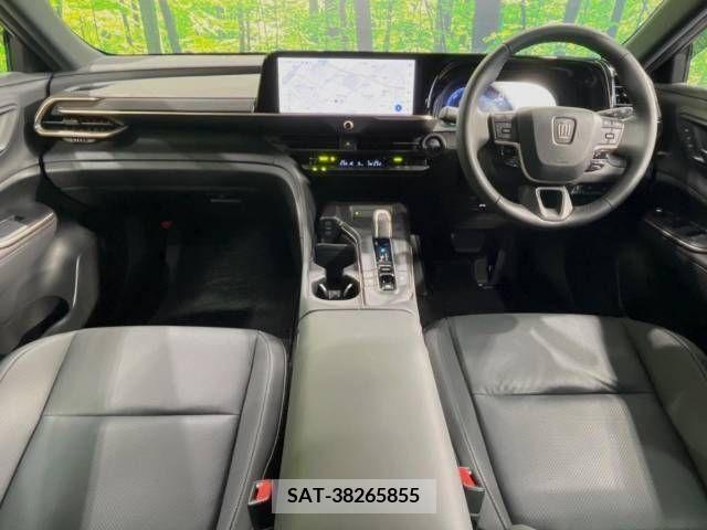 Toyota CROWN 2023-06 343370-1