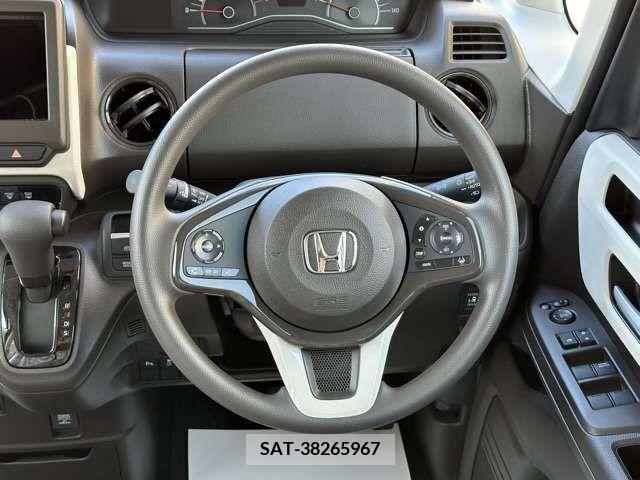 Honda N BOX 2023-02 219784-7