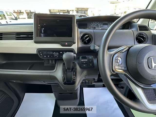 Honda N BOX 2023-02 219784-18
