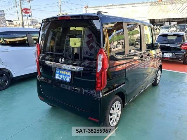 Honda N BOX 2023-02 219784-11