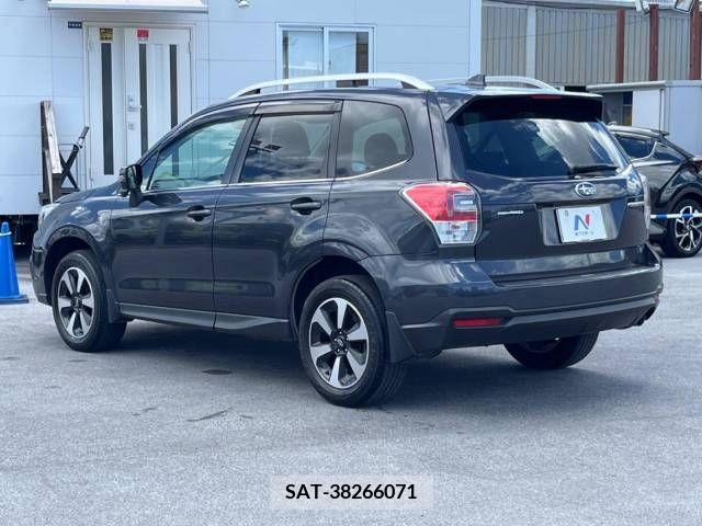 Subaru FORESTER 2017-09 360455-19