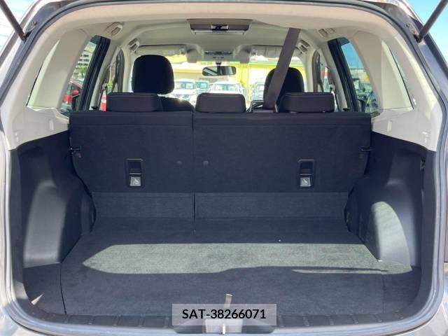 Subaru FORESTER 2017-09 360455-13
