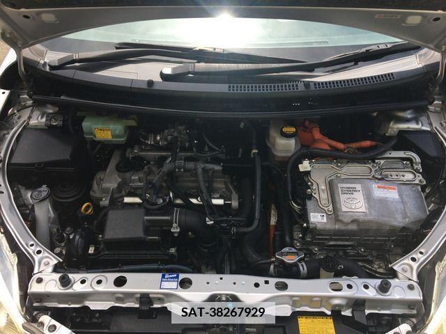 Toyota AQUA 2013-09 347096-9