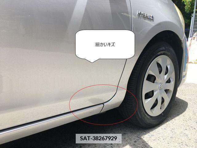 Toyota AQUA 2013-09 347096-12