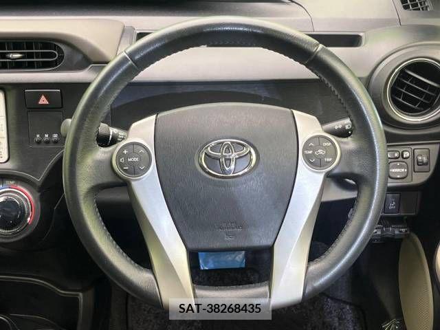 Toyota AQUA 2013-09 356288-11