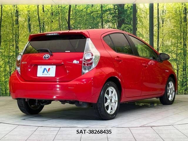 Toyota AQUA 2013-09 356288-17