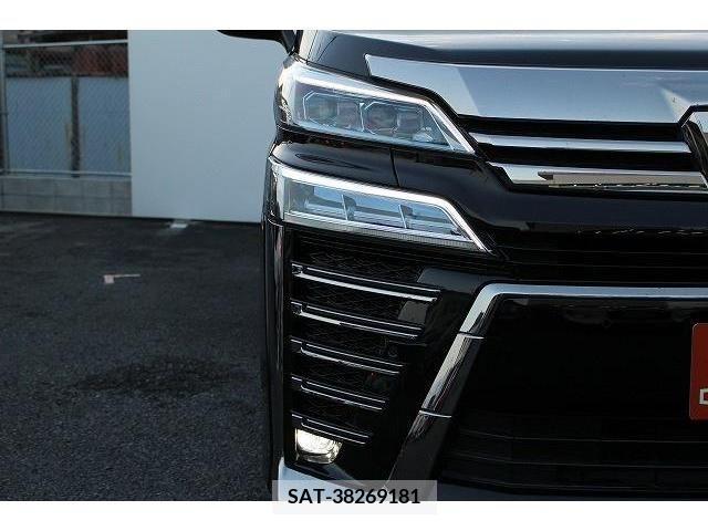 Toyota VELLFIRE 2018-12 208572-9