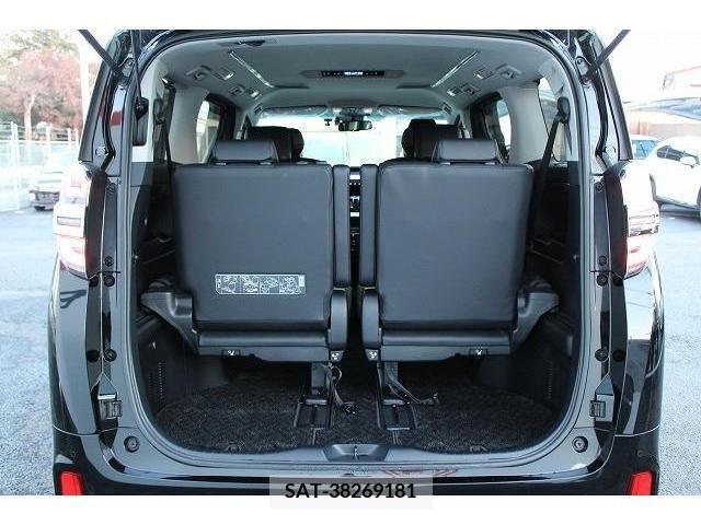 Toyota VELLFIRE 2018-12 208572-16