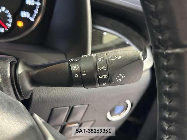 Toyota VELLFIRE 2017-11 299636-15