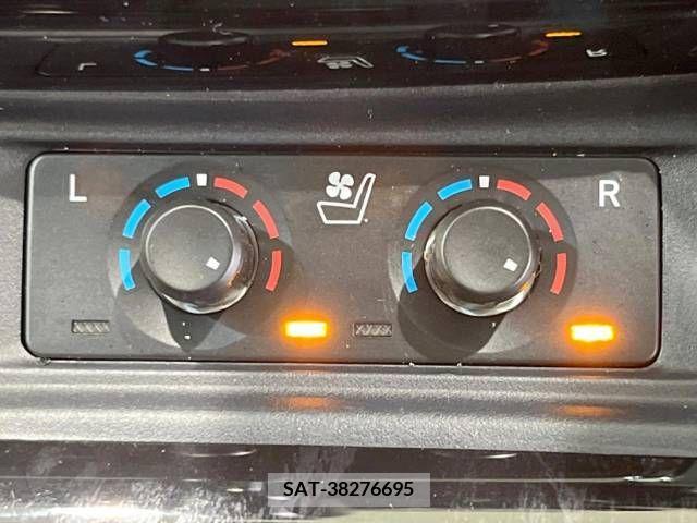 Toyota ALPHARD 2022-10 260378-7
