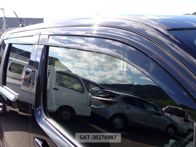 Suzuki WAGON R 2017-05 374517-23