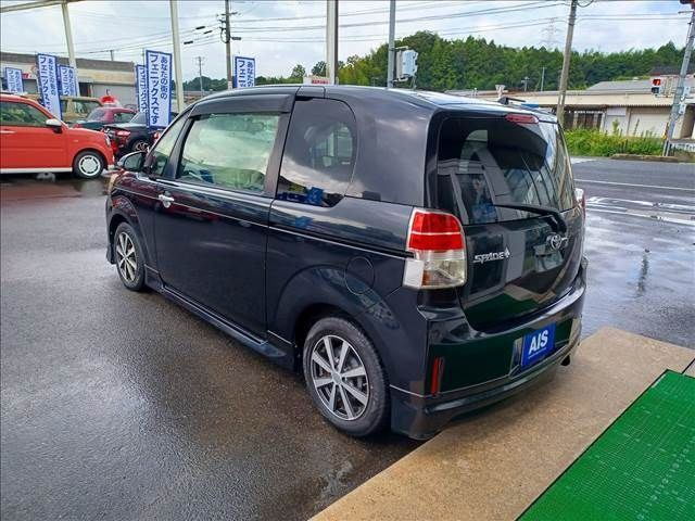 Toyota SPADE 2012-11 13615-2