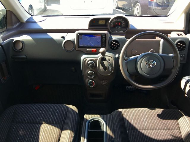 Toyota SPADE 2012-11 13615-1