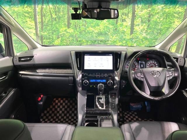 Toyota ALPHARD 2020-09 186046-1