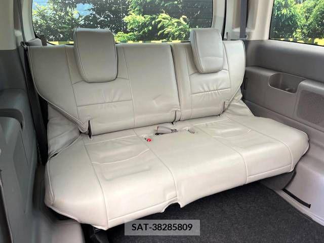 Honda STEP WGN 2010-04 256590-10