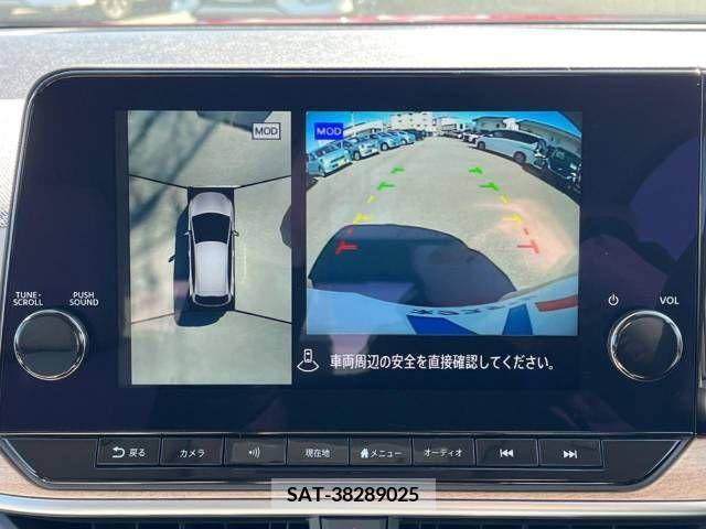 Nissan AURA 2022-07 220661-4