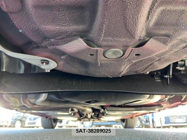 Nissan AURA 2022-07 220661-19