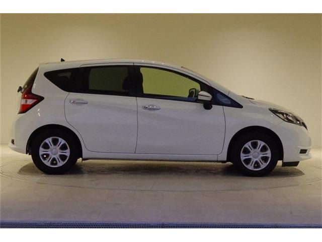 Nissan NOTE 2018-09 194684-21