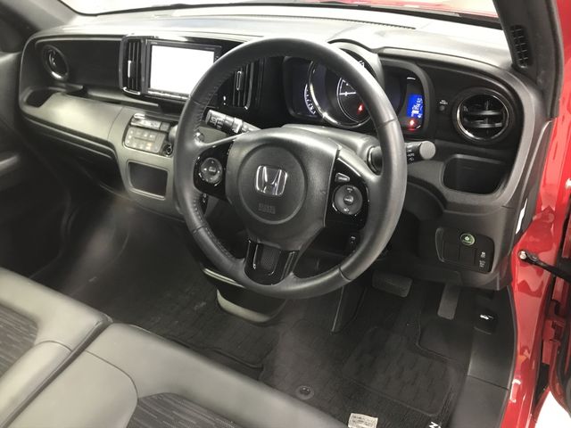 Honda N-ONE 2018-06 181070-3